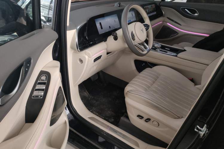 Used VOYAH Dream 2024 EV Long-Range Flagship Edition
