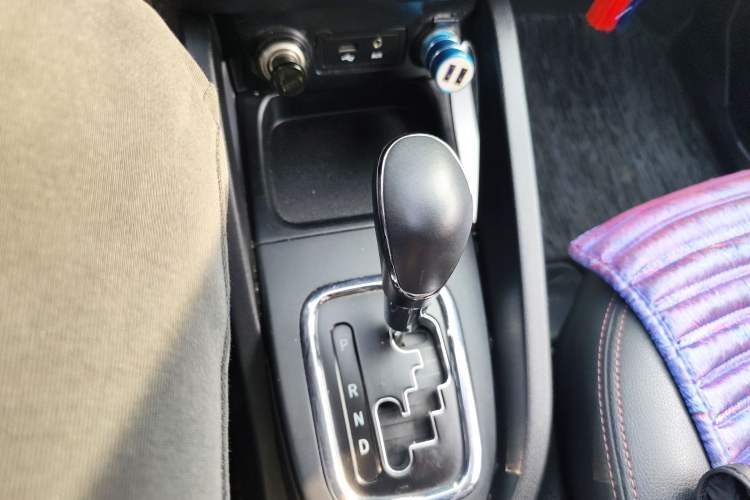 Used CHANGAN CS35 2016 1.6L Automatic Luxury Model China V Standard
