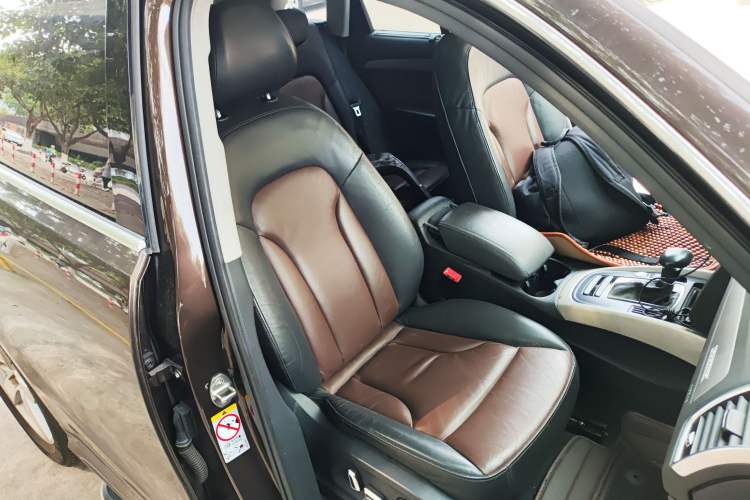 Used Audi Q5 2018 Collector's Edition 40 TFSI Ambition Model