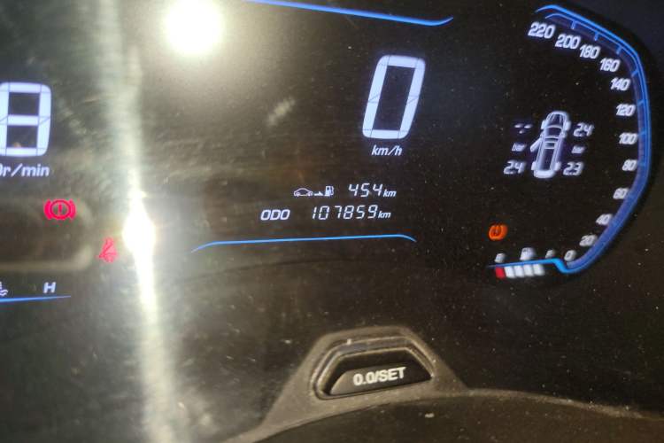 Used Wuling Hongguang S3 2018 1.5L Manual Luxury Model China V Standard