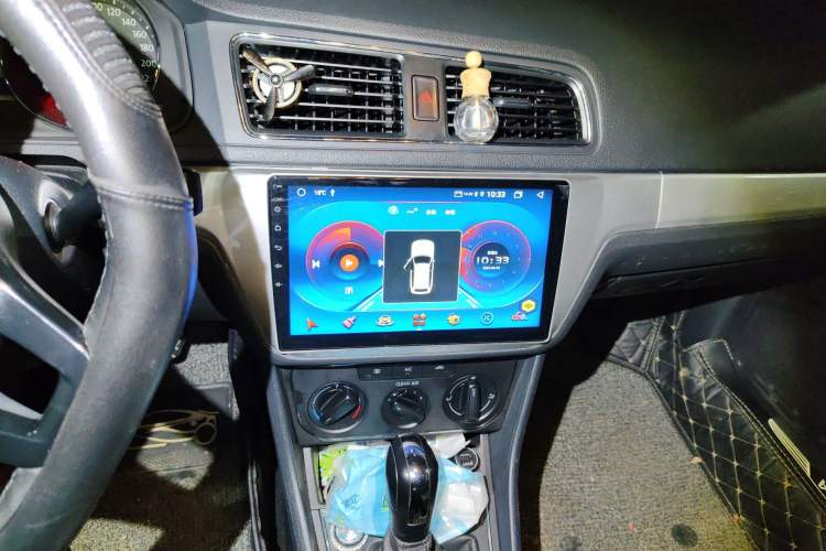 Used Volkswagen Lavida 2017 1.6L Automatic Comfort Edition
