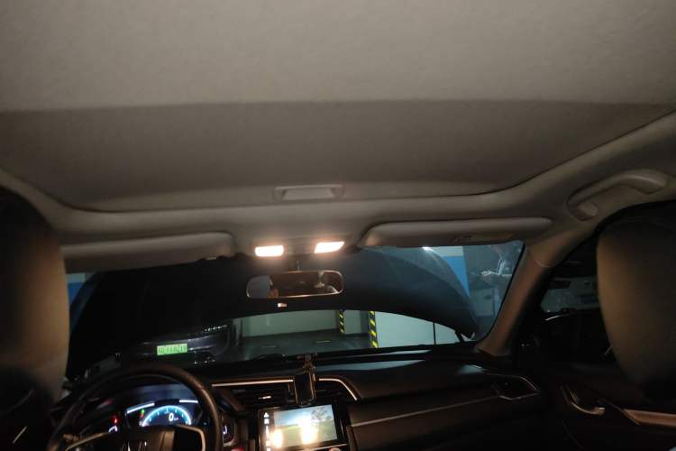 Used Honda Civic 2016 220TURBO CVT Luxury Edition Headliner