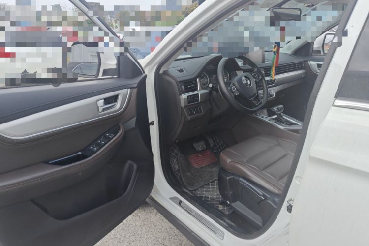 Used FORTHING Joyear X5 2017 Jingxiang Series 1.5T CVT Luxury Model
