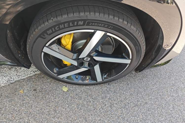 Used Xiaomi Auto YU7 2025 Ultra-Long Range Rear-Wheel Drive Version