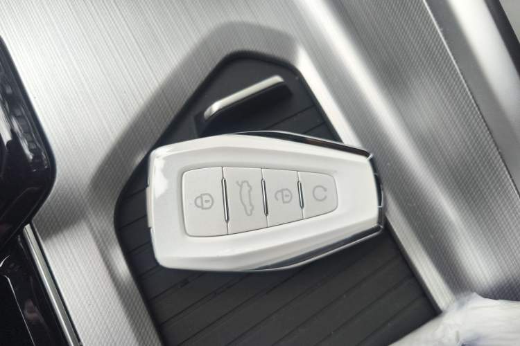 Used Geely Auto Preface 2023 2.0TD Prestige Version