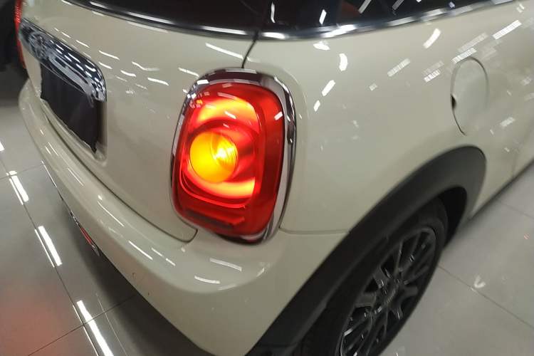 Used MINI 2019 1.5T ONE PLUS Right Rear Taillight
