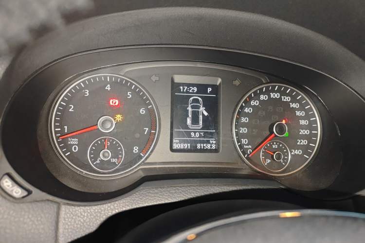 Used Volkswagen Sharan 2016 380TSI Comfort Edition 7-Seater Instrument Cluster