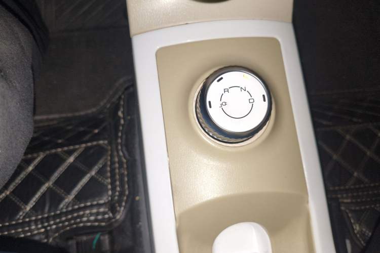 Used Wuling Hongguang MINIEV 2024 3rd Generation 215km Advanced Version
