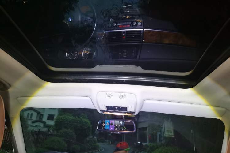 Used BMW X5 2011 xDrive35i Leading Model
