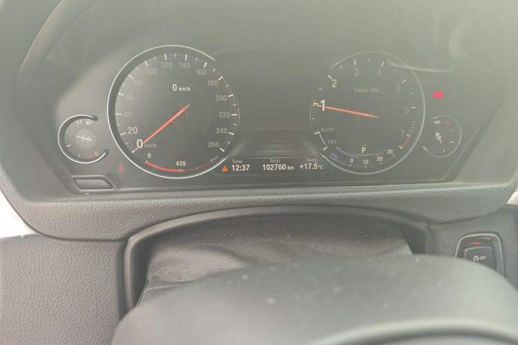 Used BMW 3 Series 2018 330i M Sport Night Edition Odometer Close Up