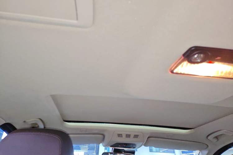 Used BMW 5 Series 2017 525Li Luxury Design Package
