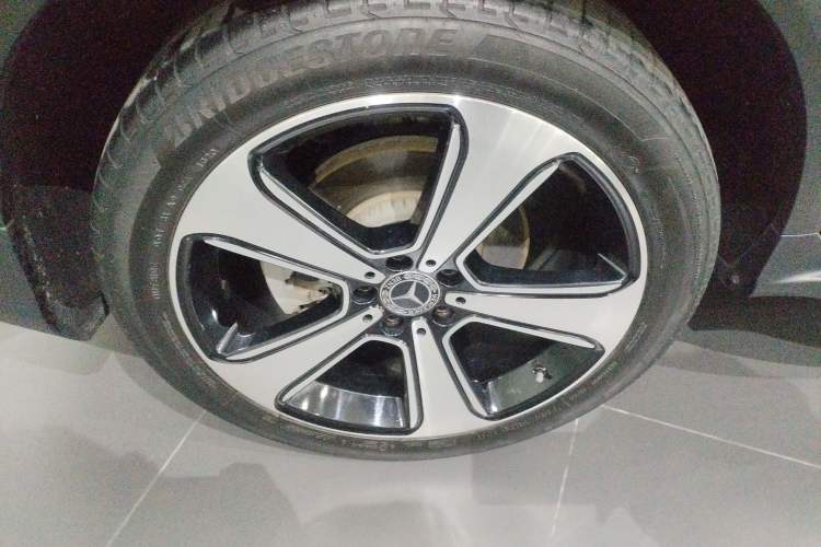 Used Mercedes-Benz GLC 2020 Facelifted GLC 300 L 4MATIC Luxury Edition
