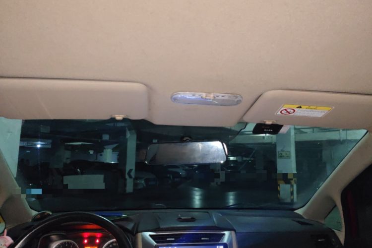 Used Venucia R50 2012 1.6L Automatic Comfort Edition Headliner