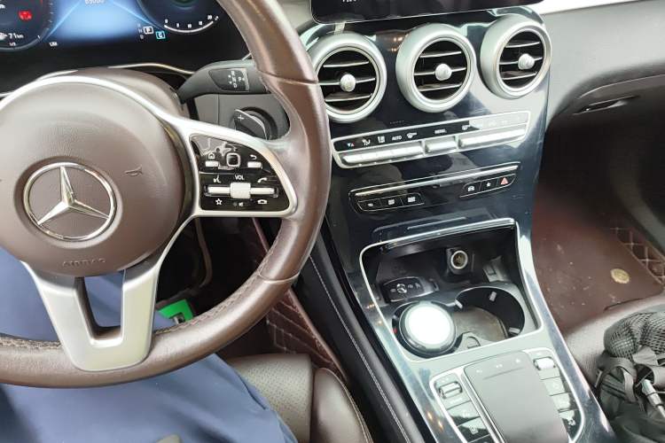 Used Mercedes-Benz GLC 2021 GLC 260 L 4MATIC Dynamic Edition