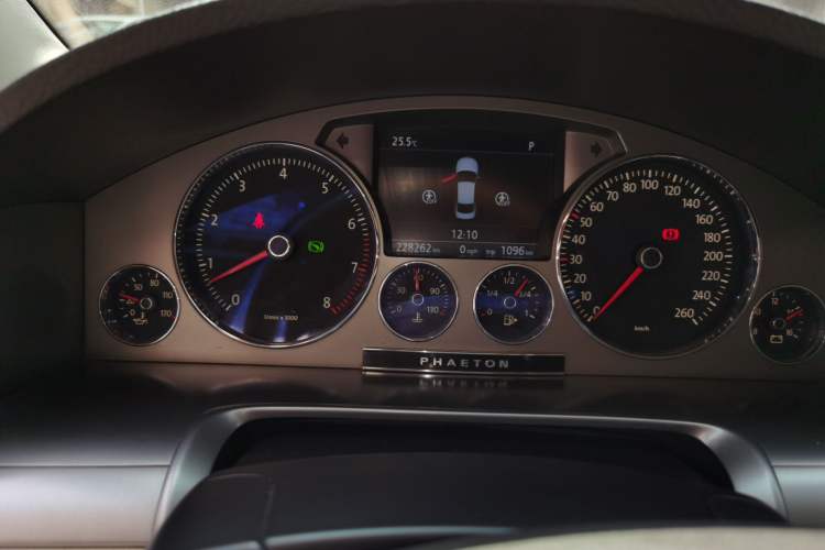 Used Volkswagen Phaeton 