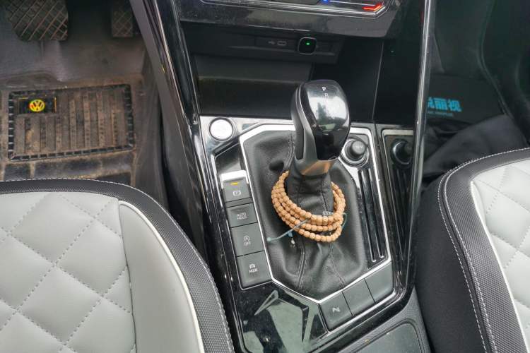 Used Volkswagen Tayron 2023 280TSI Two-Wheel-Drive Luxury Plus Advanced Version