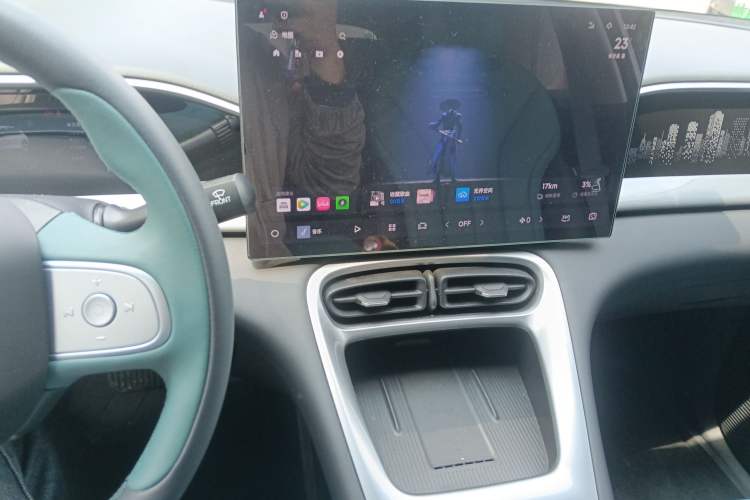 Used Geely Galaxy Geome 2025 UP 410km Exploration+ Edition Audio And AC Panel