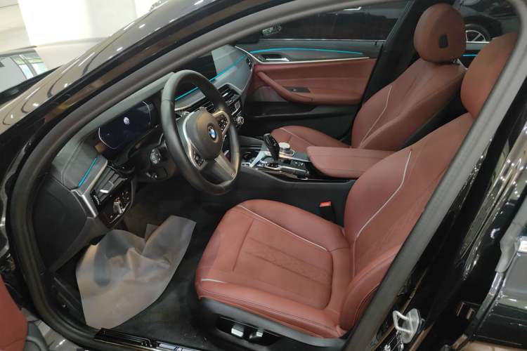 Used BMW 5 Series 2022 Restyled 530Li Leading Edition M Sport Package
