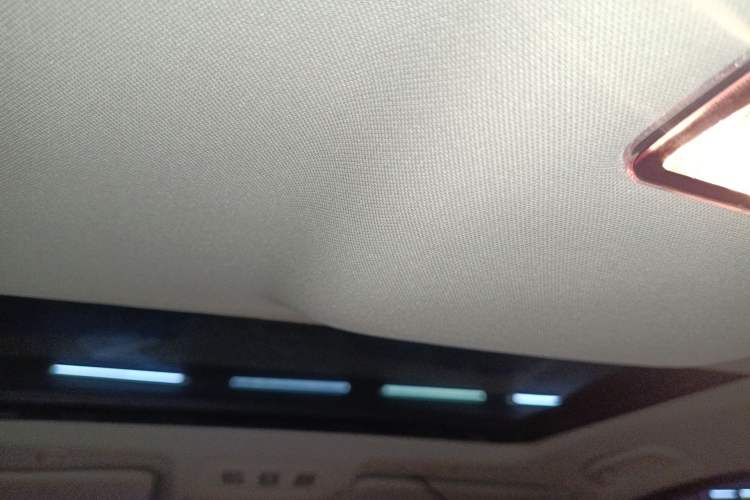 Used BMW 5 Series 2014 520Li Elegant Model