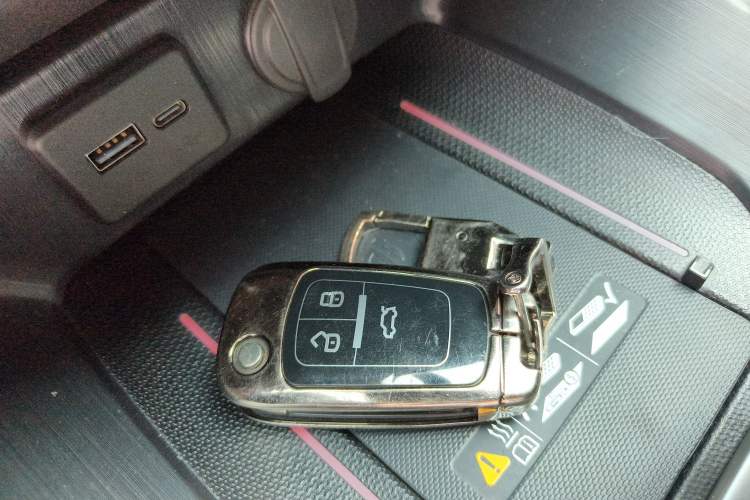 Used Chevrolet Monza 2024 1.5L Dual-Clutch Enjoyment Edition Vehicle Key