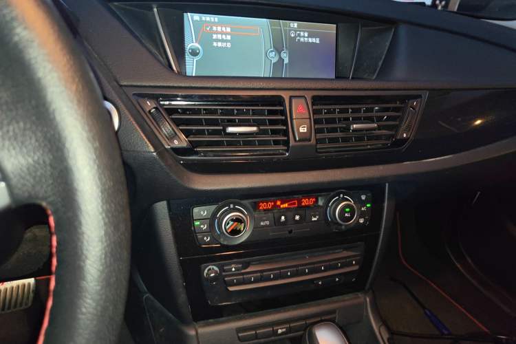 Used BMW X1 2013 sDrive18i Sport Design Package Audio And AC Panel