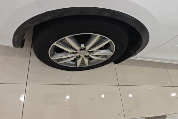 Used CHANGAN Eado 2015 1.6L Automatic Junku Model China IV Standard
