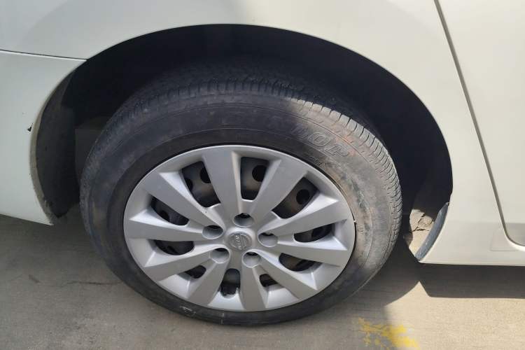 Used Nissan Sylphy EV 2018 Comfort Edition Customized Version Right Rear Wheel Hub