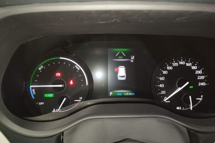 Used Toyota SIENNA 2024 2.5L Hybrid Comfort Edition