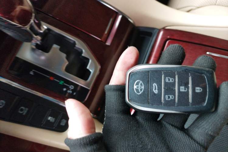 Used Toyota Alphard 2015 3.5L Luxury Edition