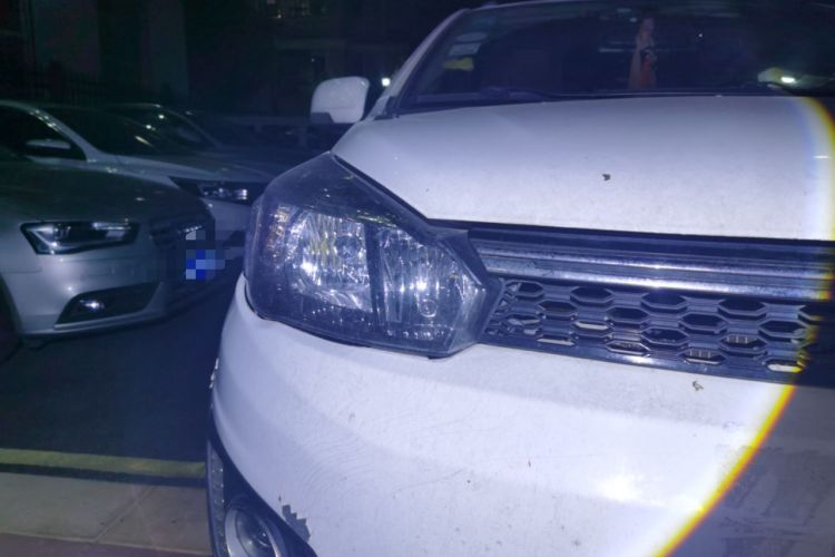 Used Great Wall M4 2014 1.5L Manual Luxury Model Right Front Headlight