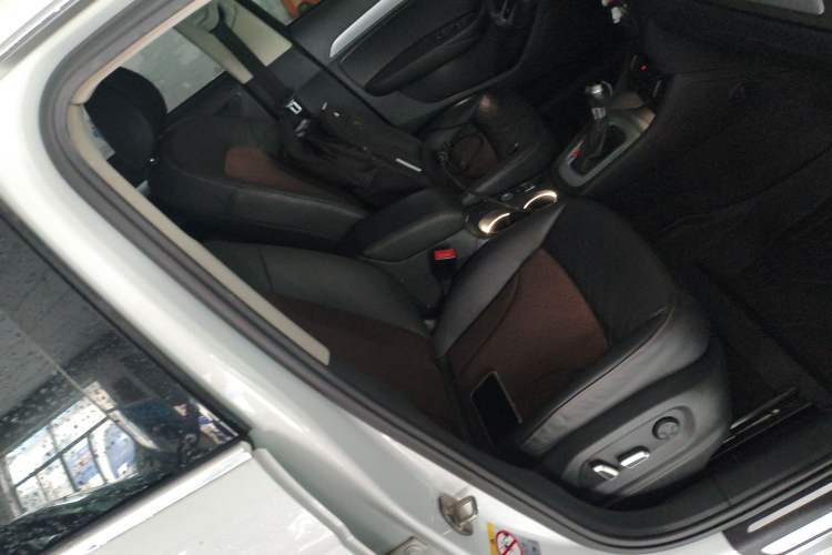 Used Audi Q3 2016 35 TFSI Fashion Model
