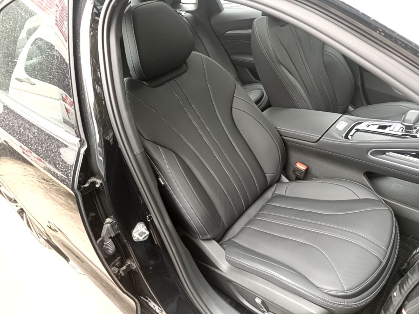 Geely Auto Preface 2026 Model Oriental Yao 1.5TD Kunlun Edition — снимка 19