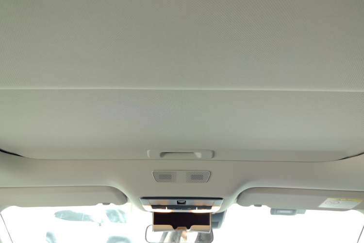 Used Nissan Sylphy 2023 Super Hybrid Electric Drive Super Smart Connectivity Plus Headliner