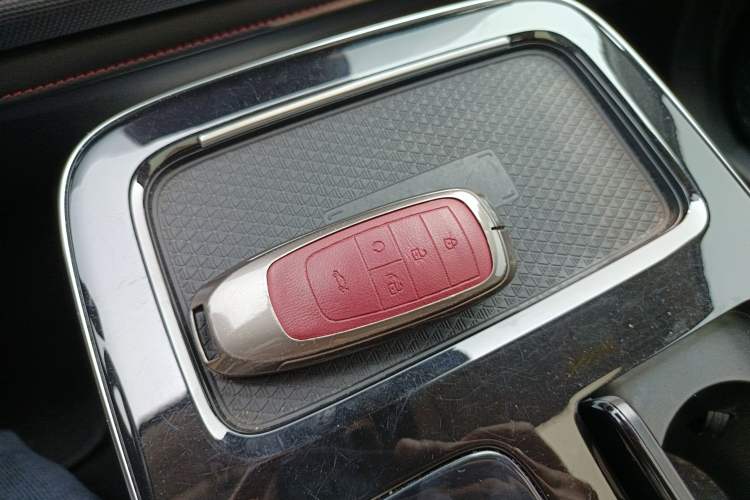 Used AION V 2021 Plus 70 Smart Technology Edition Lithium Iron Phosphate Vehicle Key