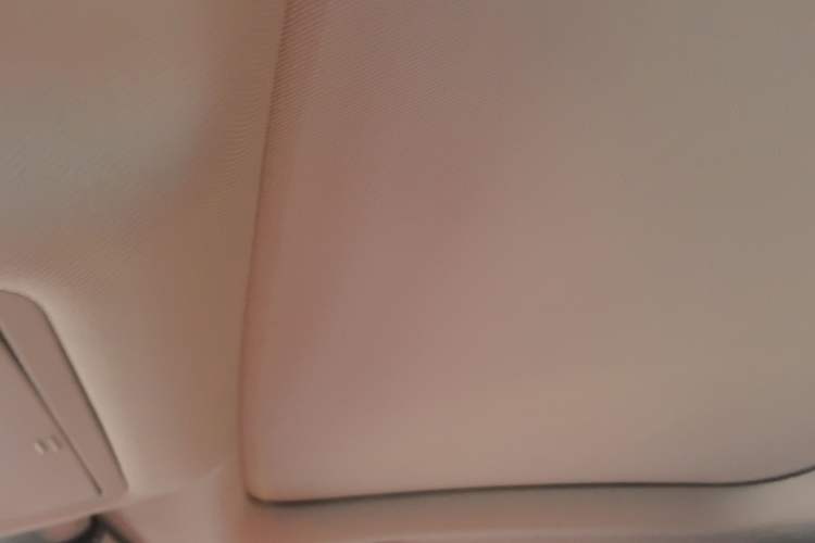 Used Jaguar XFL 2021 XFL 2.0T P200 Two-Wheel-Drive Elite Luxury Edition Headliner