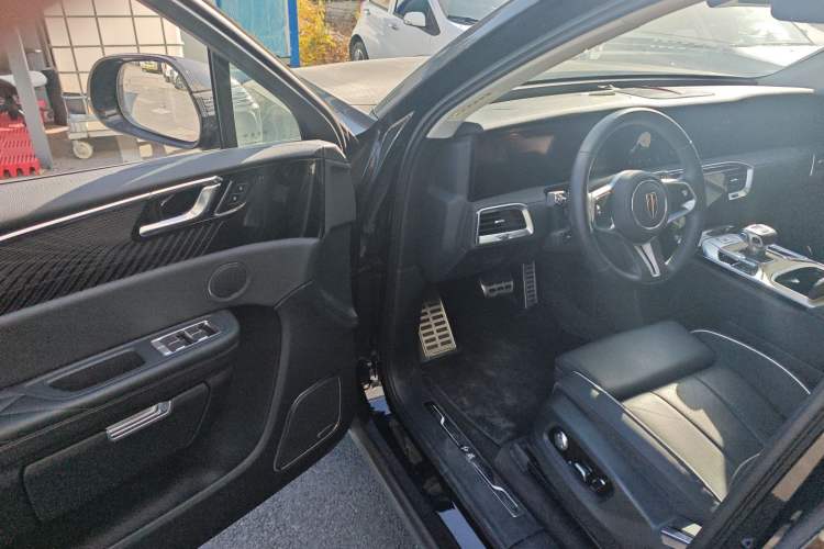 Used Hongqi E-HS9 2021 460 km Range Flagship Edition Six-Seater
