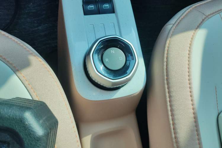 Used Geely Galaxy Panda 2024 Panda Mini 200km Endurance Bear