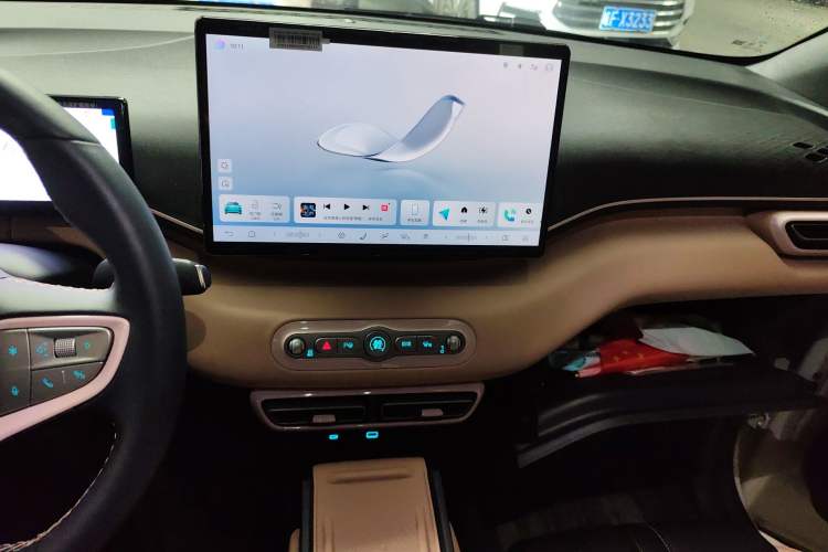 Used BYD Seagull 2025 Smart Drive Version 305 km Freedom Edition Audio And AC Panel