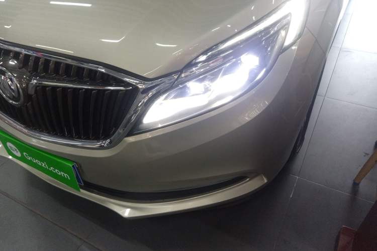 Used Buick GL8 2018 ES 28T Luxury Model China VI Standard
