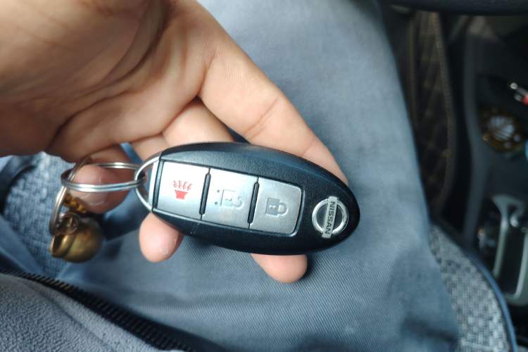 Used Nissan Livina 2013 JINRUI 1.6XV CVT Luxury Edition
