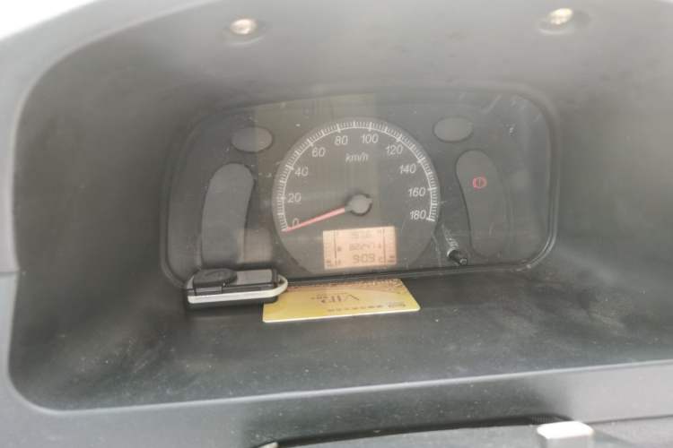 Used Wuling Zhiguang 2015 1.2L Practical LS-I Model