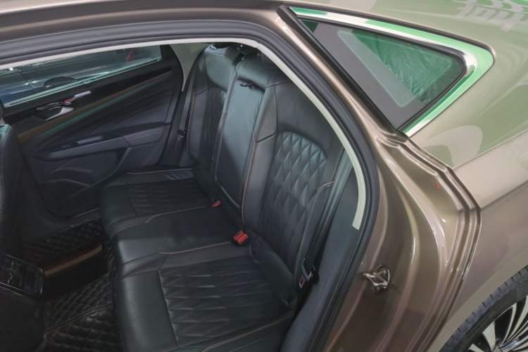 Used Volkswagen Passat 2019 380TSI Prestige Edition China VI Standard
