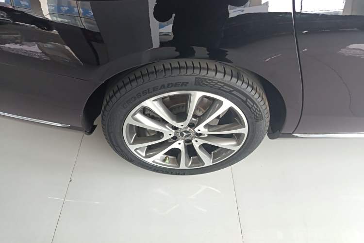 Used Mercedes-Benz E-Class 2019 Restyled E 300 L Luxury Edition