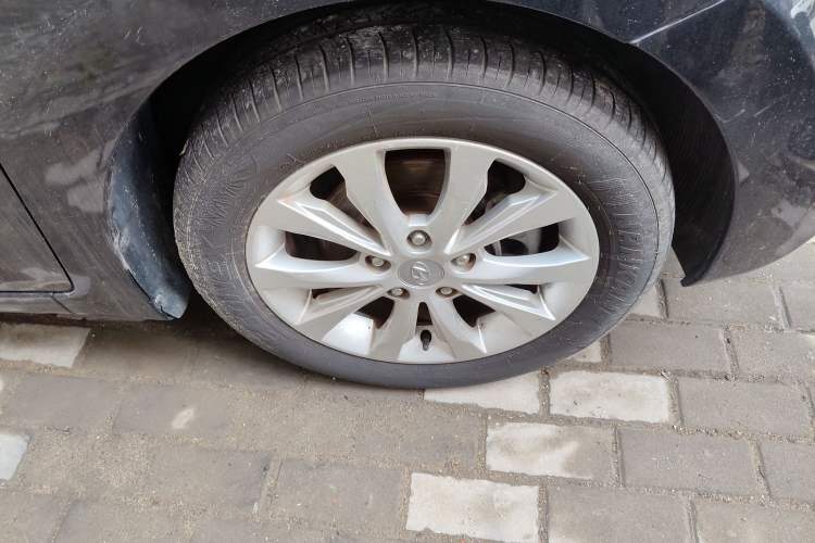 Used Hyundai Elantra (5th Generation / Langdong) 2016 1.6L Automatic Prestige Model