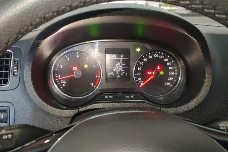 Used Volkswagen Polo 2018 1.5L Automatic Enjoyment Model