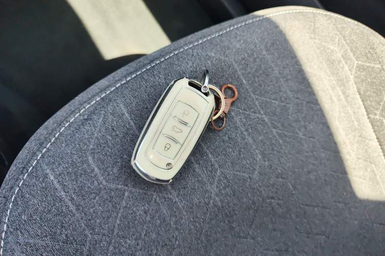 Used Geely Galaxy Panda 2023 Panda Mini 200km Endurance Bear
