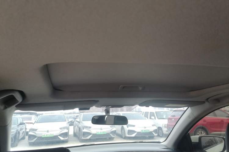 Used Honda Envix 2022 180TURBO CVT Comfort Version Headliner