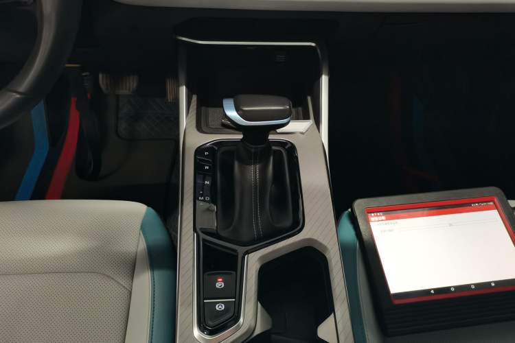 Used Geely Auto Emgrand 2023 4th Generation Champion Edition 1.5L CVT Flagship Model