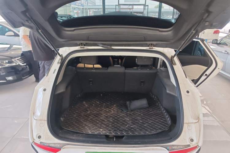 Used Buick Velite 6 2022 Plug-in Hybrid Connected Fashion Model Trunk
