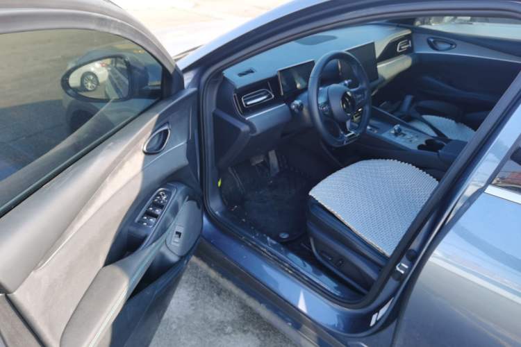 Used BYD Seal 06 New Energy 2024 DM-i 120KM Prestige Model